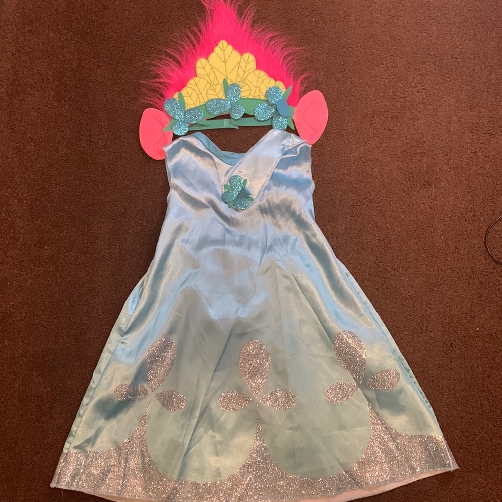 LIKE NEW Trolls Outfit